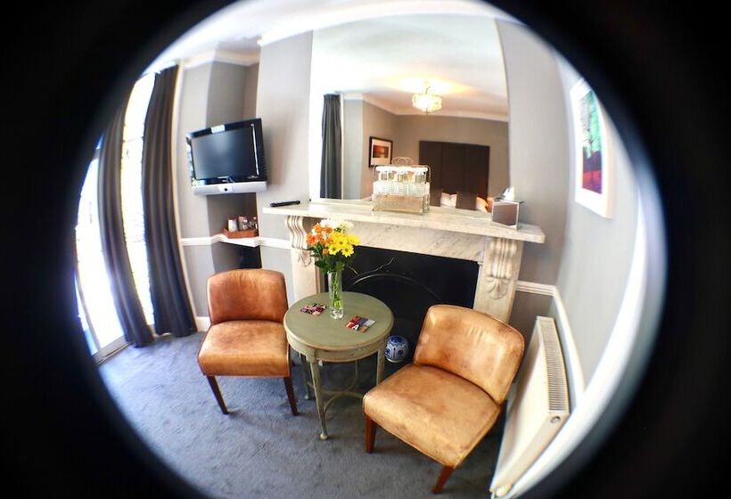 ベッドアンドブレックファースト Colson House