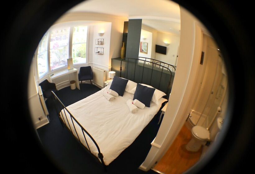 ベッドアンドブレックファースト Colson House