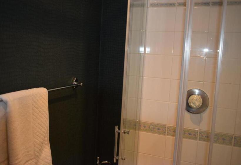 ベッドアンドブレックファースト Colson House