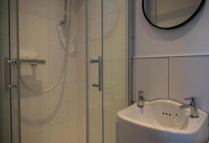 ベッドアンドブレックファースト Colson House