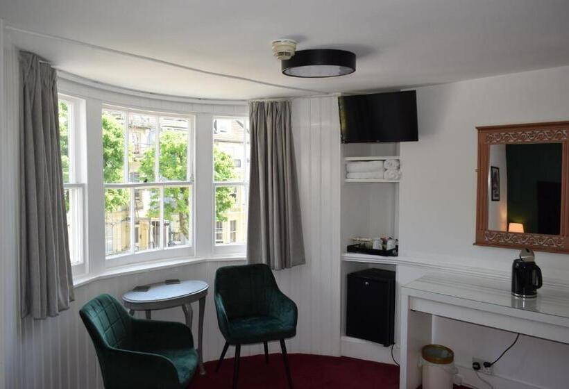 ベッドアンドブレックファースト Colson House