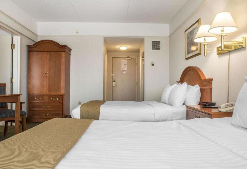 فندق Clarion  & Conference Centre