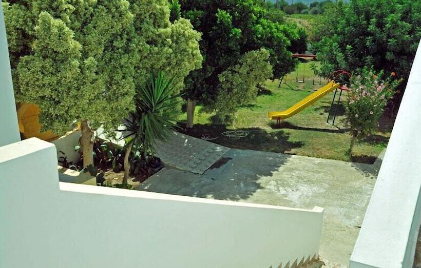 Fili Hotel Apartments