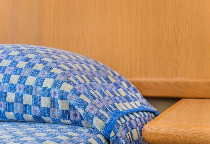 Qawra Point Holiday Complex