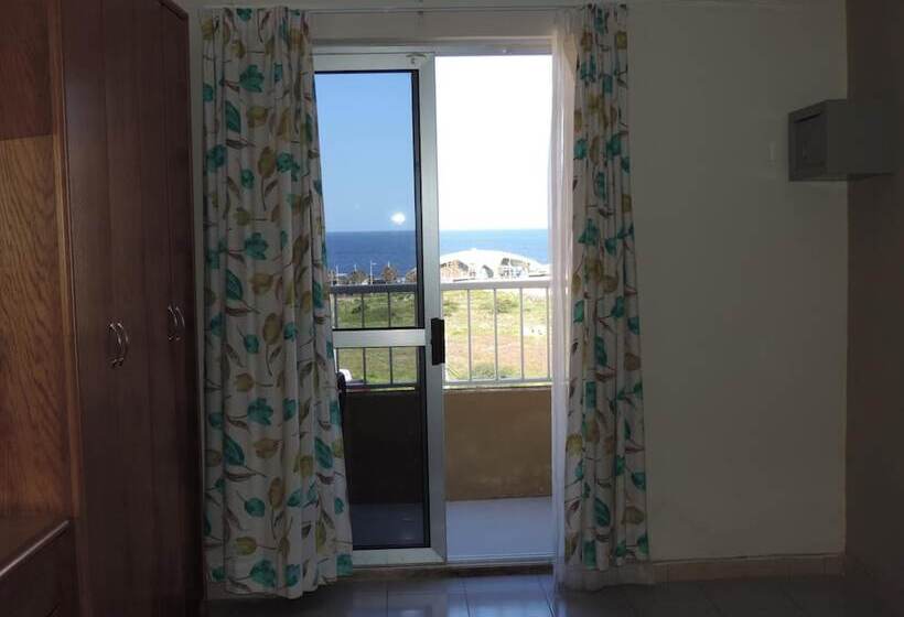 Qawra Point Holiday Complex