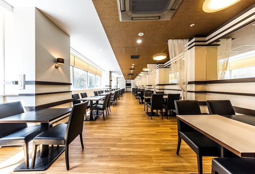 ホテル Livemax Tokyo Shiomi Ekimae