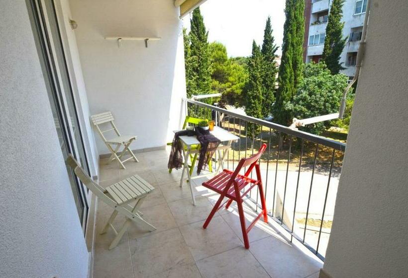 בית מלון כפרי Apartments Maela