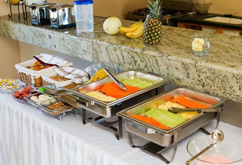 Laos Mar Hotel & Suites