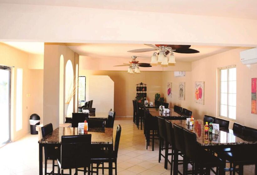 Laos Mar Hotel & Suites