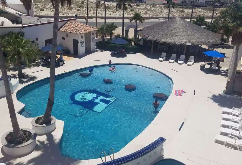 Laos Mar Hotel & Suites