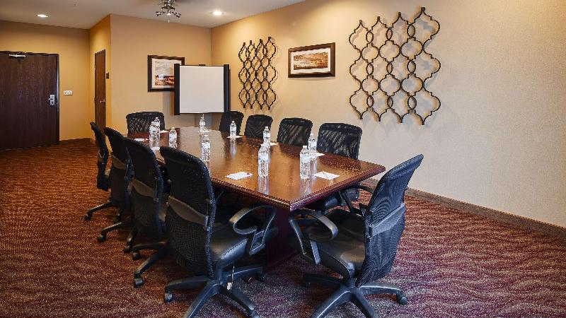 فندق Best Western Plus Burleson Inn & Suites