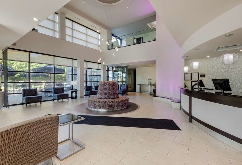 C Hotel By Carmen S, Bw Premier Collection