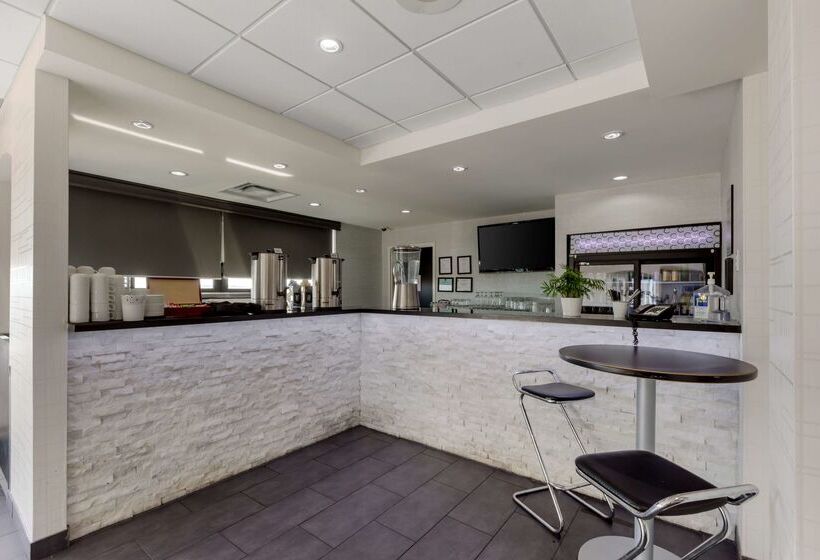 C Hotel By Carmen S, Bw Premier Collection