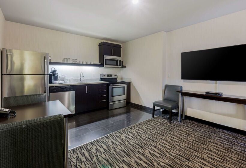 C Hotel By Carmen S, Bw Premier Collection