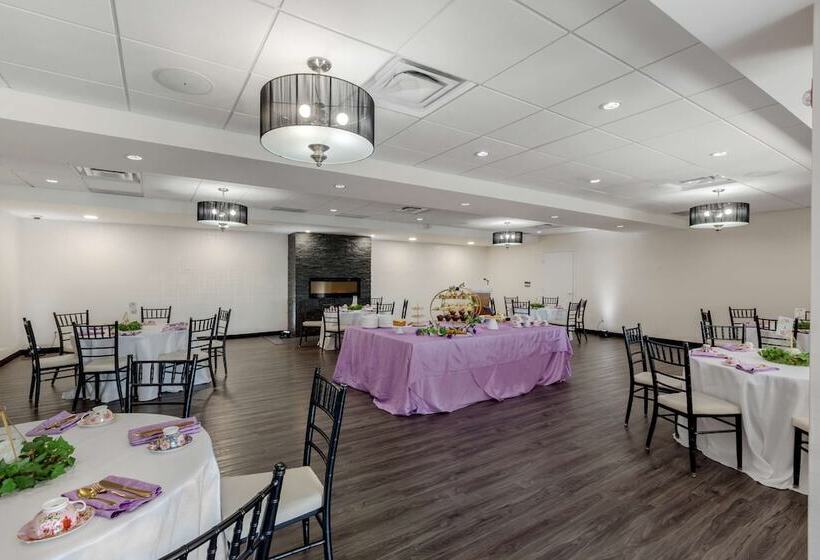 C Hotel By Carmen S, Bw Premier Collection