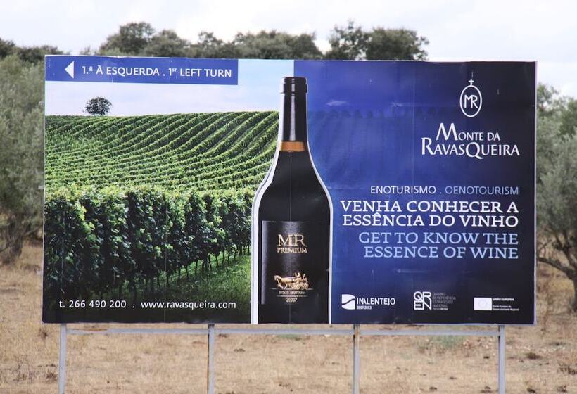 هتل Casa Do Plátano   Arraiolos