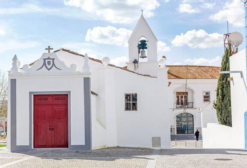 هتل Casa Do Plátano   Arraiolos