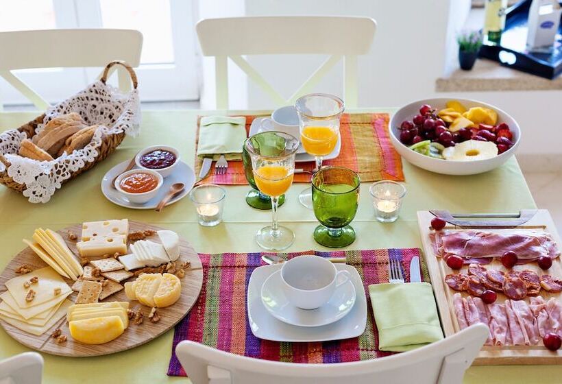 هتل Casa Do Plátano   Arraiolos