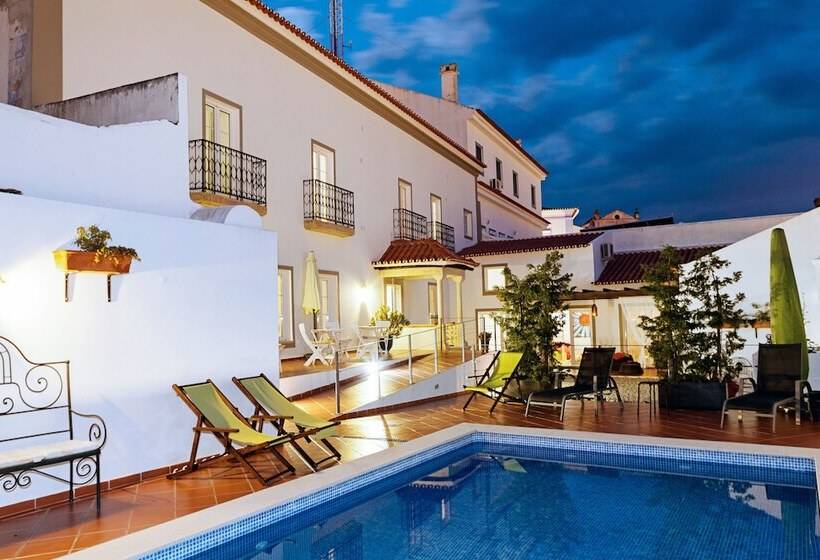 هتل Casa Do Plátano   Arraiolos