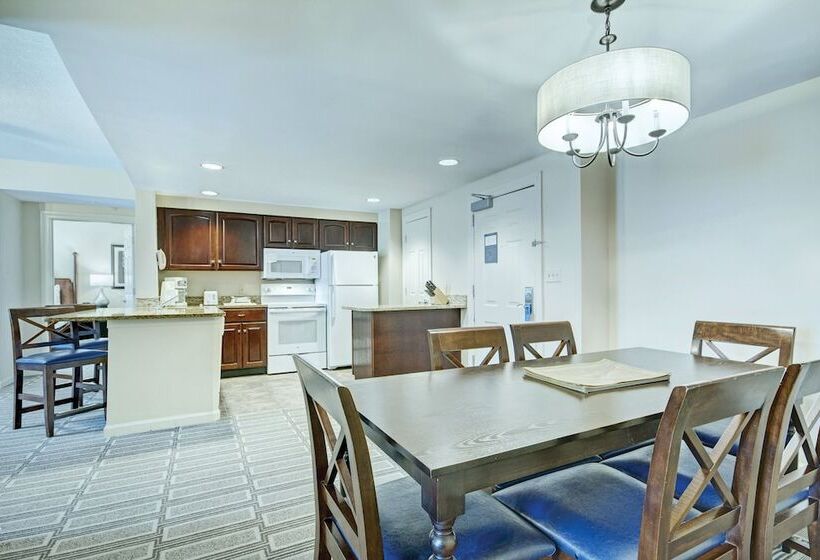 هتل Club Wyndham Old Town Alexandria