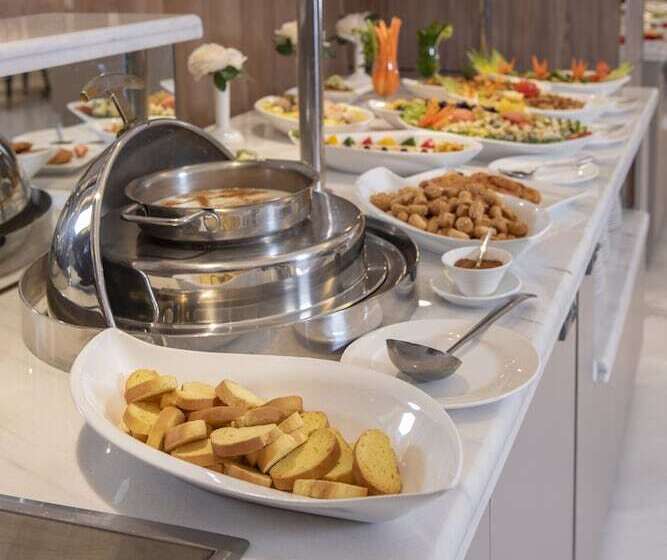 Corp Executive Hotel Doha Suites