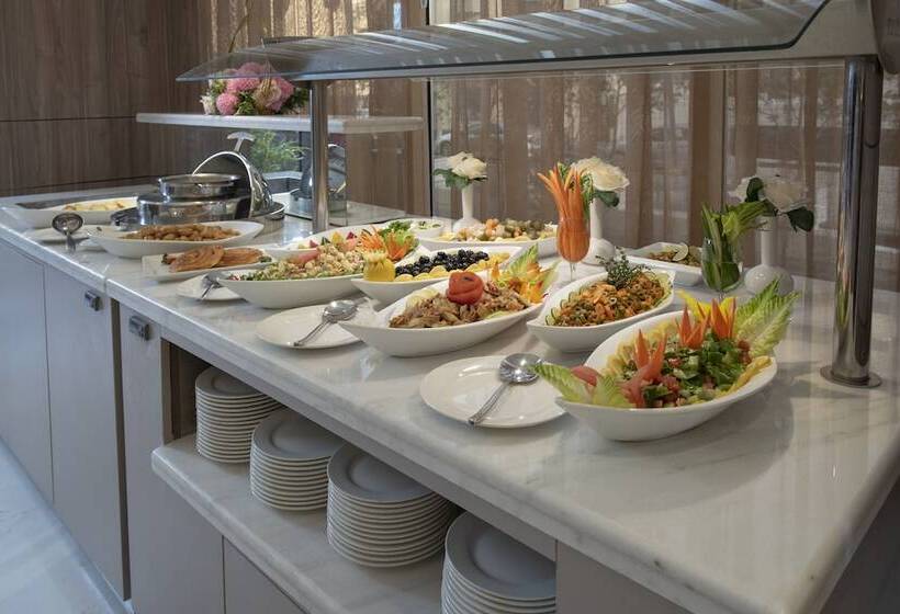 Corp Executive Hotel Doha Suites