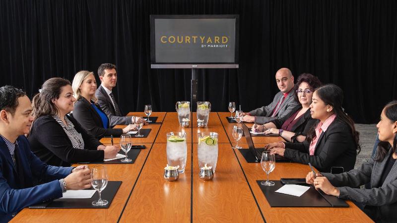 בית מלון כפרי Courtyard By Marriott Edmonton West