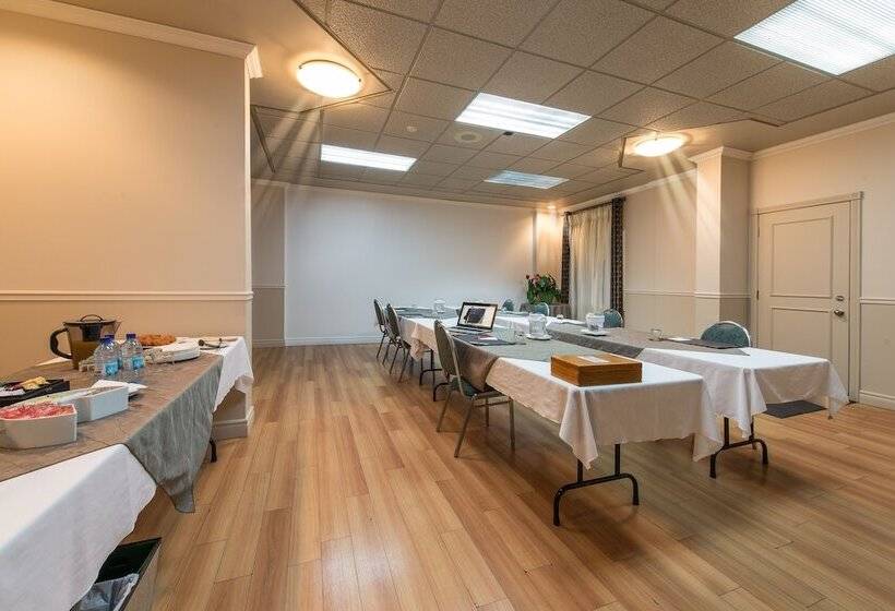 ホテル Days Inn By Wyndham Berthierville