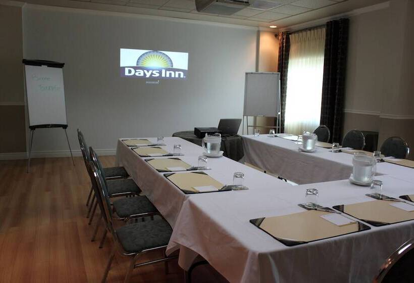 ホテル Days Inn By Wyndham Berthierville