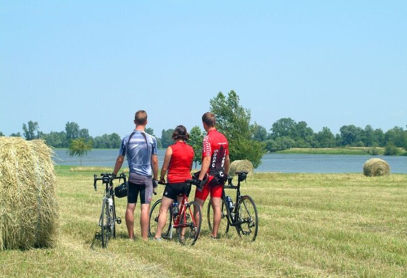 ホテル Days Inn By Wyndham Berthierville