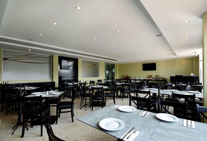 Doubletree By Hilton Hotel Queretaro