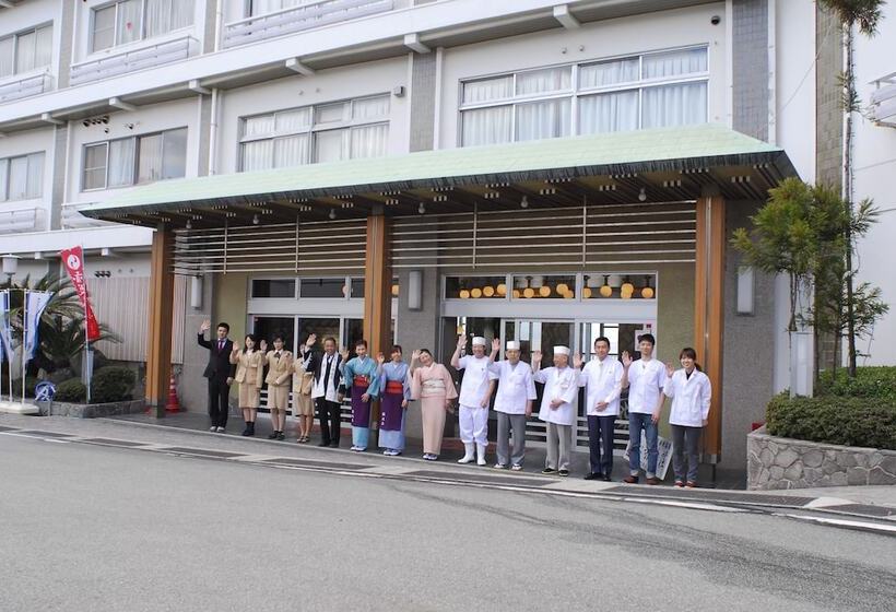 בית מלון כפרי Ginpaso