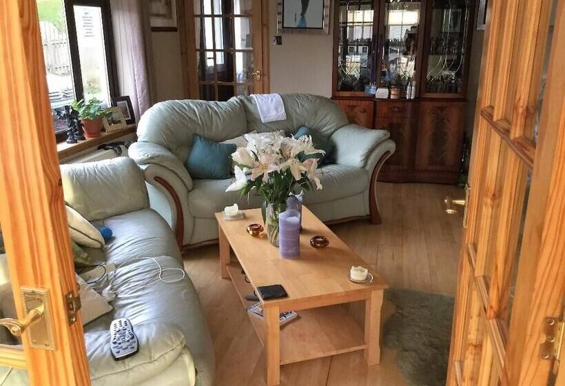 בית מלון כפרי Gleann An Ronnaich Bed & Breakfast