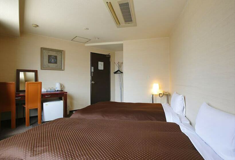 فندق Grampus Inn Osaka
