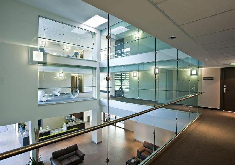 ホテル Grand Prix Hôtel & Restaurant