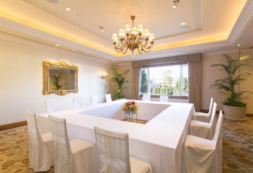 בית מלון כפרי Grand Tiara Minaminagoya