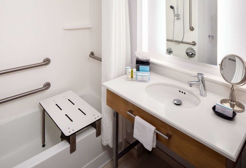 فندق Hampton Inn & Suites Miami/brickelldowntown