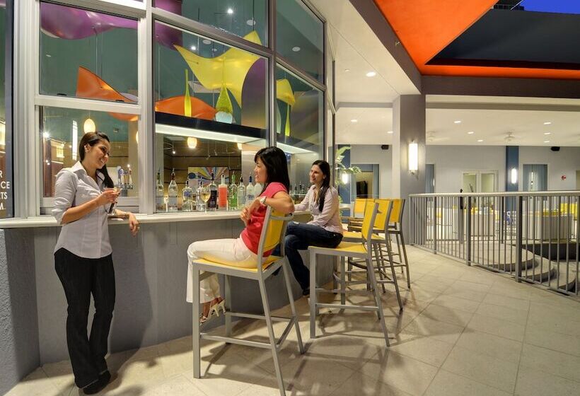 فندق Hampton Inn & Suites Miami/brickelldowntown