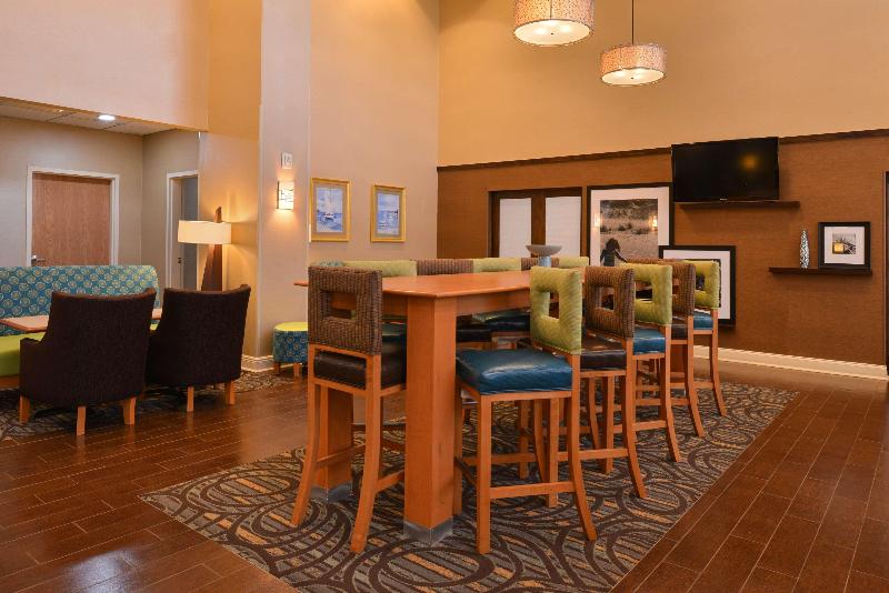 فندق Hampton Inn & Suites Tampa East