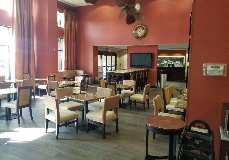 호텔 Hampton Inn & Suites Tampawesley Chapel