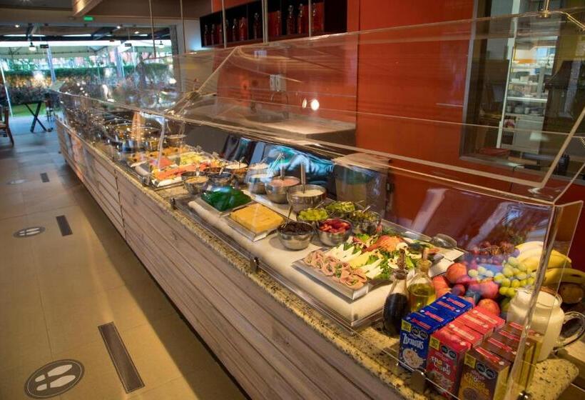 בית מלון כפרי Holiday Inn Acapulco La Isla, An Ihg