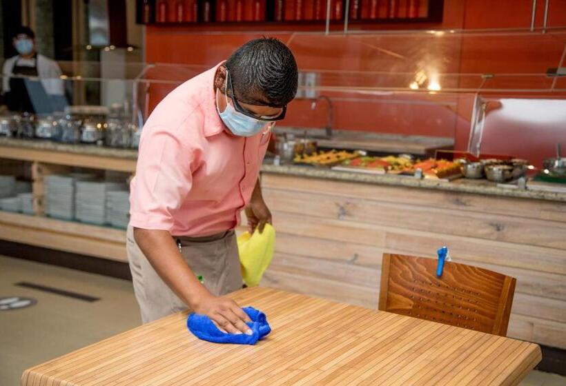 בית מלון כפרי Holiday Inn Acapulco La Isla, An Ihg