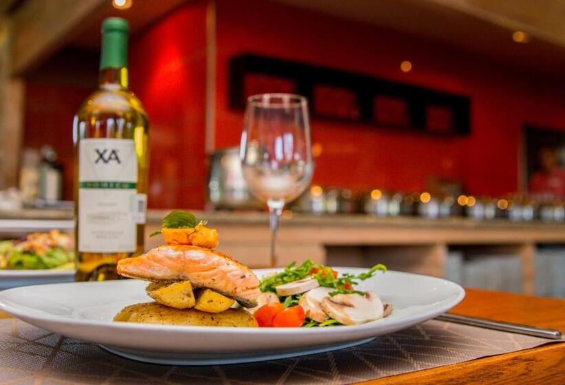 בית מלון כפרי Holiday Inn Acapulco La Isla, An Ihg