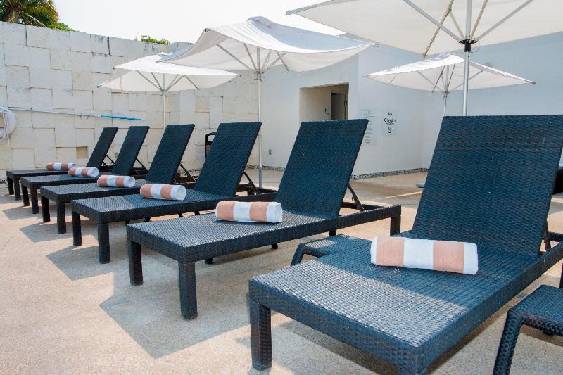 בית מלון כפרי Holiday Inn Acapulco La Isla, An Ihg