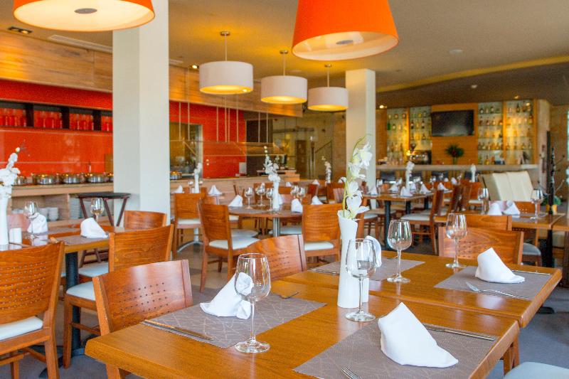 בית מלון כפרי Holiday Inn Acapulco La Isla, An Ihg