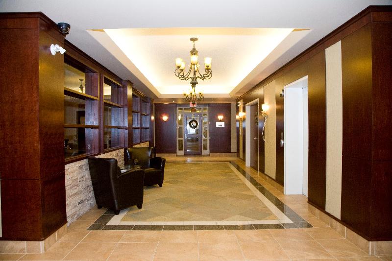 فندق Holiday Inn & Suites Lloydminster, An Ihg