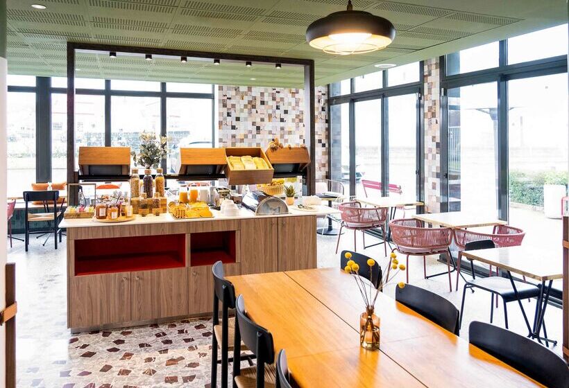 فندق Ibis Styles Versailles Saint Quentin En Yvelines