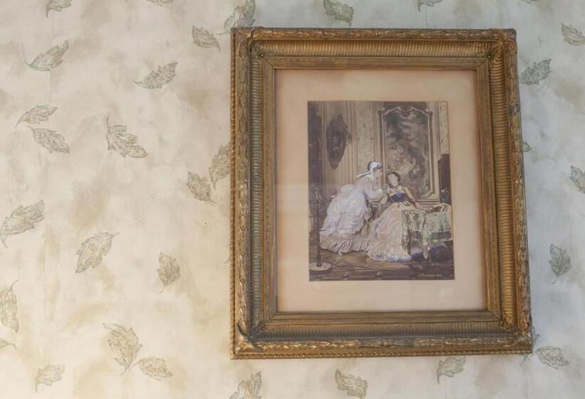 فندق Isaiah Jones Homestead Bed And Breakfast