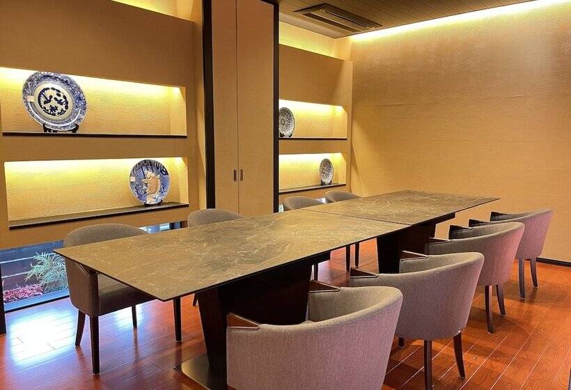 Kansai Airport Spa Hotel Garden Palace