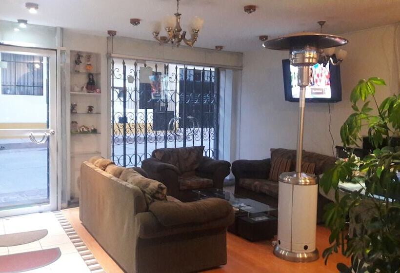 ホテル La Casa De Manuelita Inn